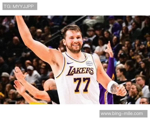 东契奇盛赞八村塁贡献巨大称其是球队胜利的重要支柱 东契奇盛赞八村塁贡献巨大称其是球队胜利的重要支柱