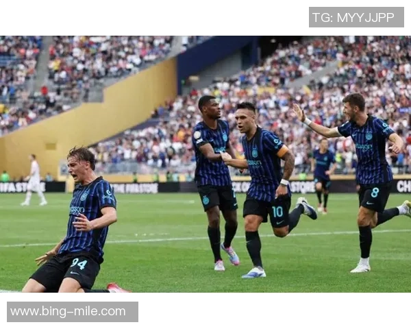 意天空预测国米对阵利物浦首发阵容比塞克替代阿坎吉萨拉赫未能入选 意天空预测国米对阵利物浦首发阵容比塞克替代阿坎吉萨拉赫未能入选