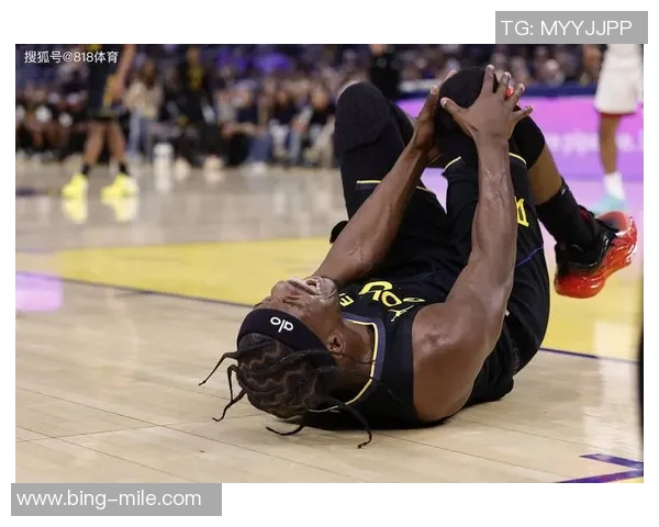 巴特勒回应科尔关键时刻球权问题强调赢球才是最重要的 巴特勒回应科尔关键时刻球权问题强调赢球才是最重要的