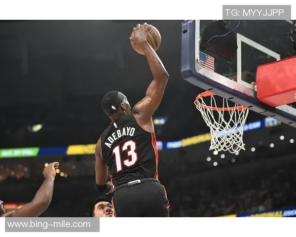 米切尔28投10中砍下28分15篮板8助攻神仙绝平三分令人叹为观止 米切尔28投10中砍下28分15篮板8助攻神仙绝平三分令人叹为观止