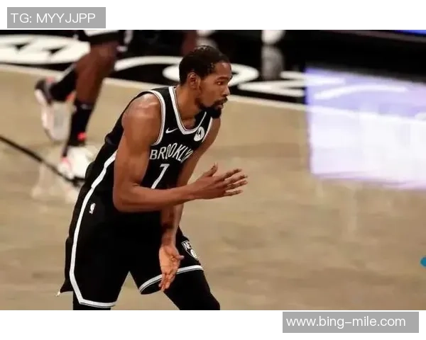 霍福德签署两年1200万美元合同含15交易保证金细节分析