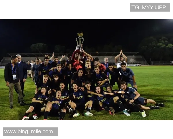 国米对帕尔马中场伯纳贝表现感兴趣已派球探考察