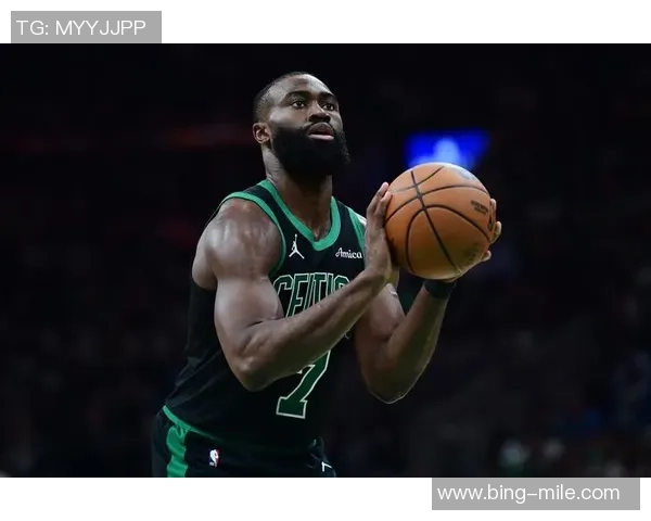 杰伦布朗尽管罚球失误七次仍砍下34分8篮板7助攻3盖帽表现惊艳 杰伦布朗尽管罚球失误七次仍砍下34分8篮板7助攻3盖帽表现惊艳